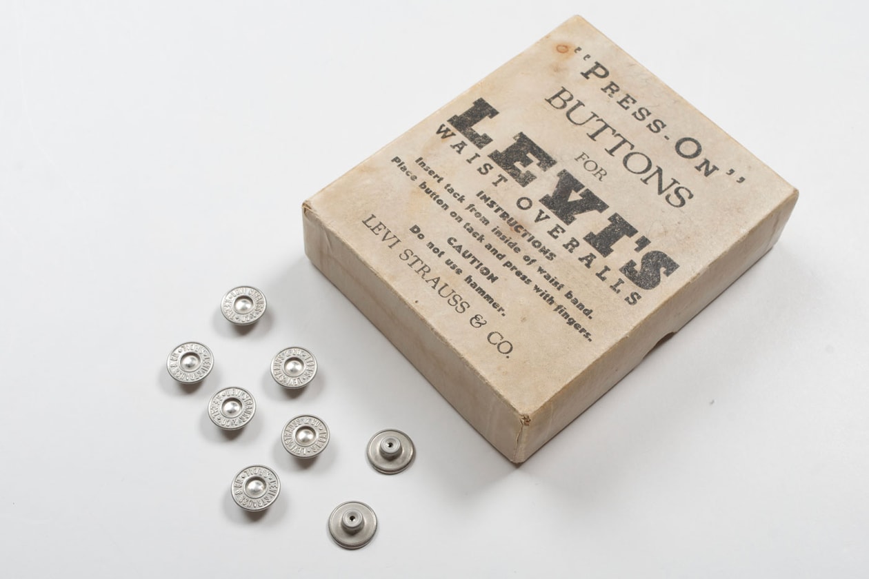 Rediscovering the Levi's 501 The World's First Blue Jeans metal rivets patent levi strauss feature info