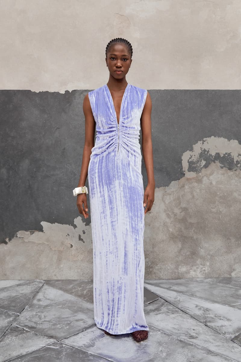 Bottega Veneta Pre-Fall 2023 Builds Anticipation For the Upcoming Season