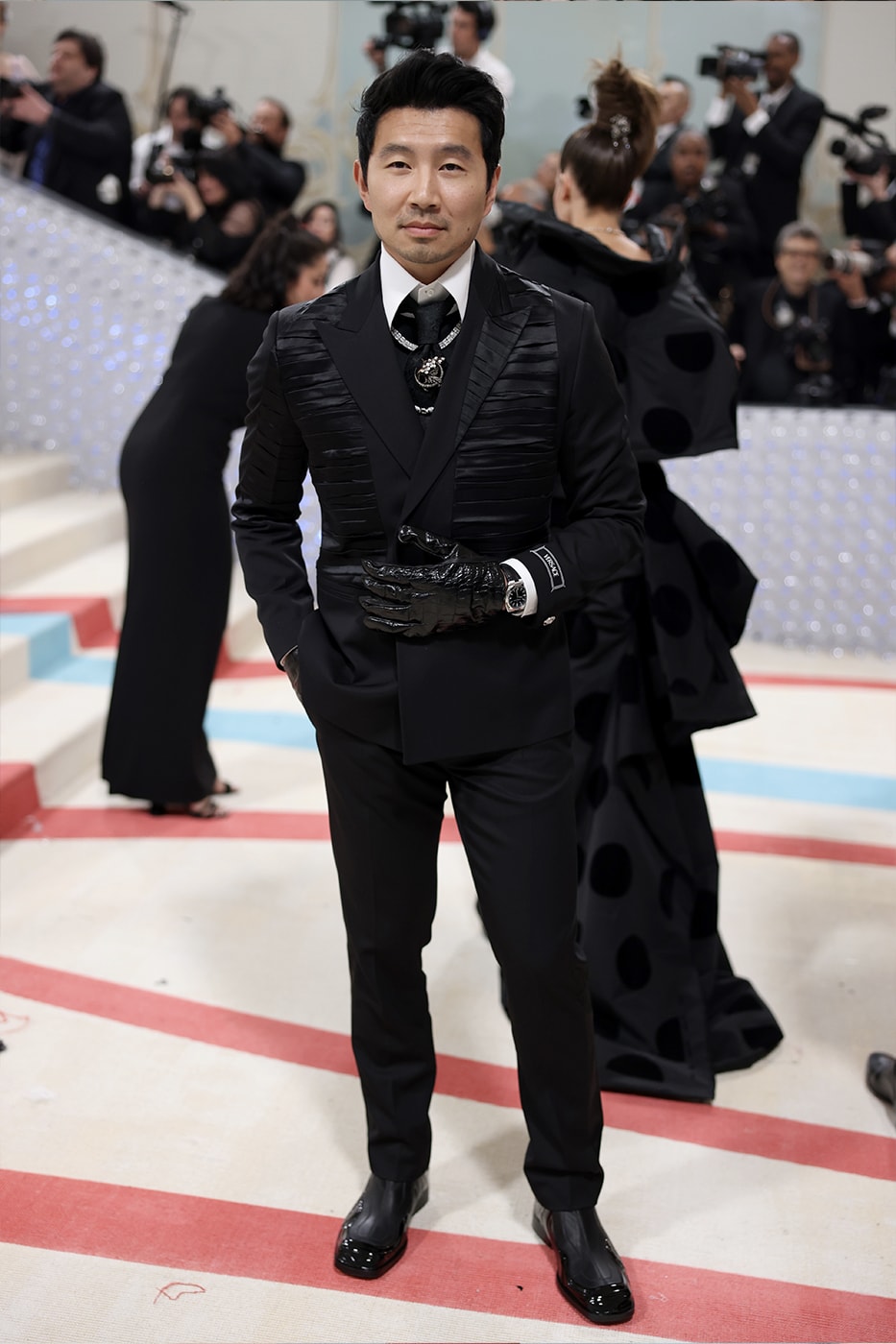 Most Talked About Moments at Met Gala 2023 Karl Lagerfeld: A Line of Beauty biggest fits jared leto lil nas x cardi b simu liu choupette fendi chanel nicole kidman key huay quan michelle yeoh lilly collins bad bunny kendall jenner kylie jenner