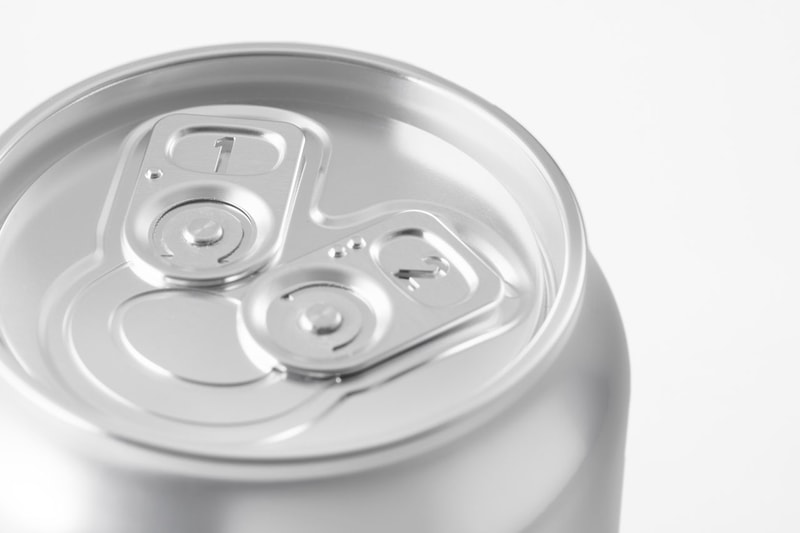 Nendo's Two-Way Beer Can Design Creates the "Ideal Foam"