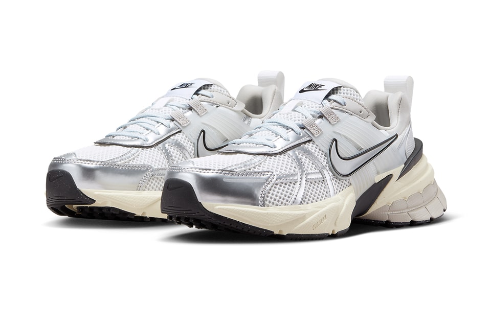 Nike white silver Clearance