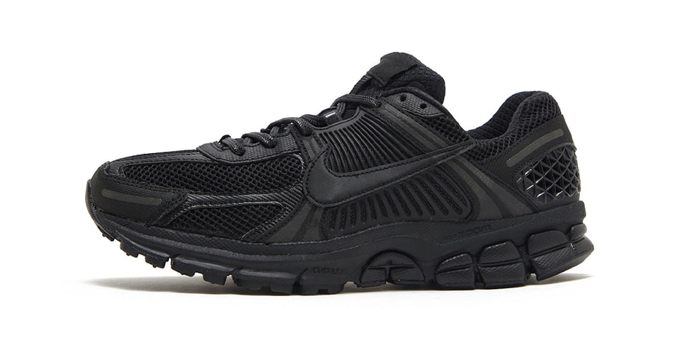 First Look at the Nike Zoom Vomero 5 "Triple Black"