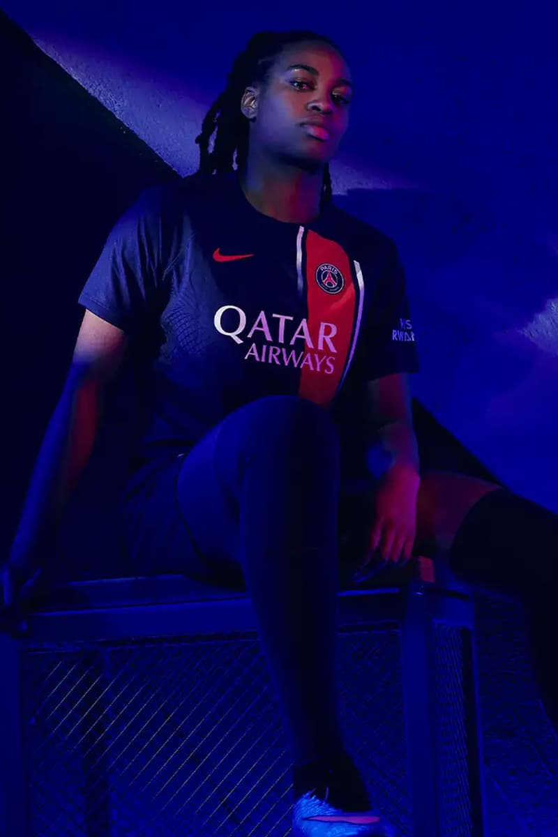 Paris Saint-Germain Nike Home Jersey Football Soccer Sports Lionel Messi Kylian Mbappe Champions League 