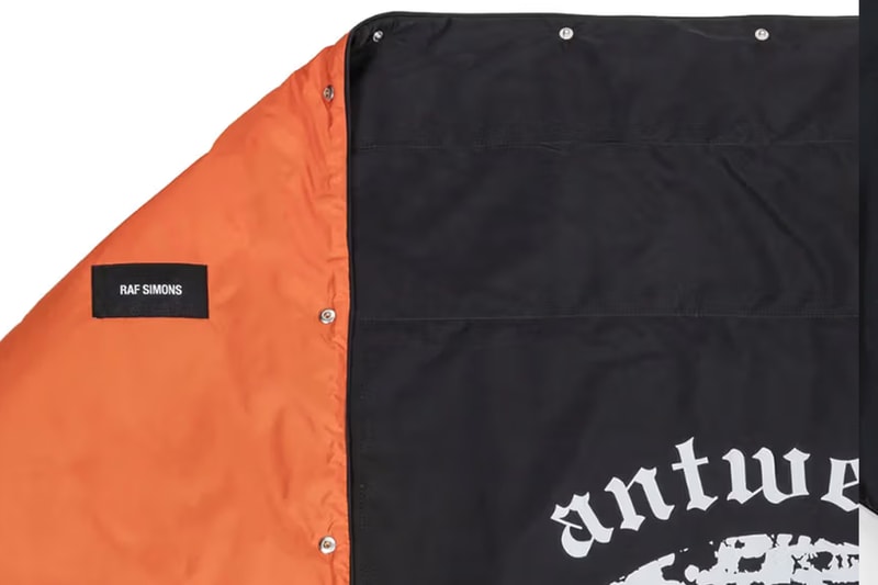 Raf Simons' Re-Issued Rave Blanket Cape Lauds His Industry-Shifting AW01 "Riot! Riot! Riot!" Collection