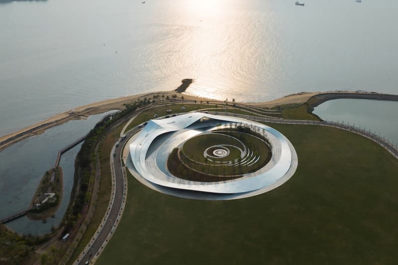 Sou Fujimoto landmark haikou bay sky mountain hainan province circular pavilion 