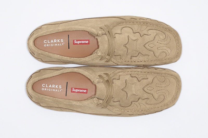 Коллаборация Supreme x Clarks Originals, весна 2023. Информация о релизе Wallabee на замшевой креповой подошве 