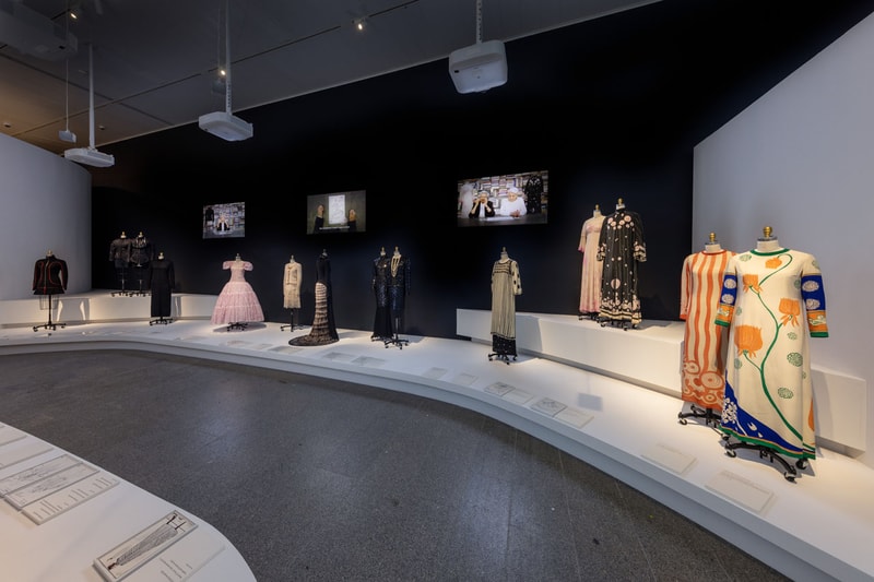 Inside The Costume Insitute's 'Karl Lagerfeld: A Line of Beauty' Exhibition