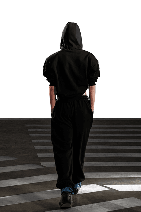 XANDER ZHOU Fall Winter 2023 fw23 Collection Interview Feature menswear womenswear ai artificial intelligence London fashion week uk china designer