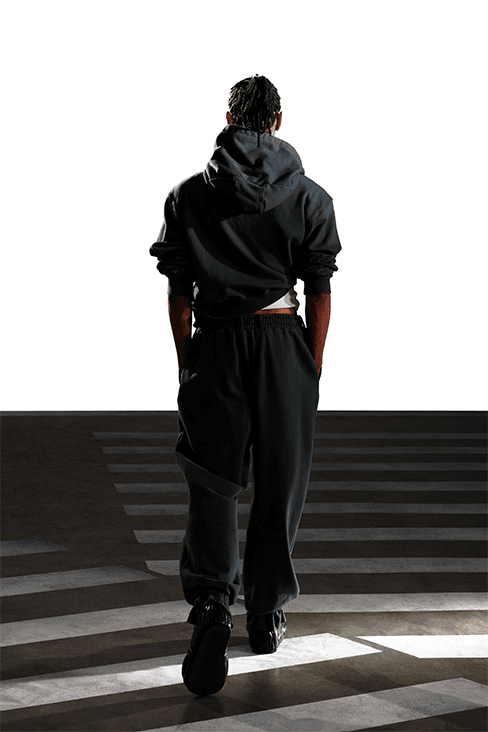 XANDER ZHOU Fall Winter 2023 fw23 Collection Interview Feature menswear womenswear ai artificial intelligence London fashion week uk china designer