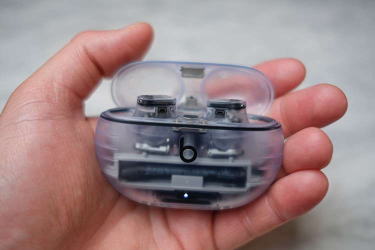 8 of the Best Wireless Earphones Available Now