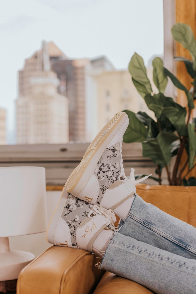 The Hightop Sneaker in Woven Brown Leather