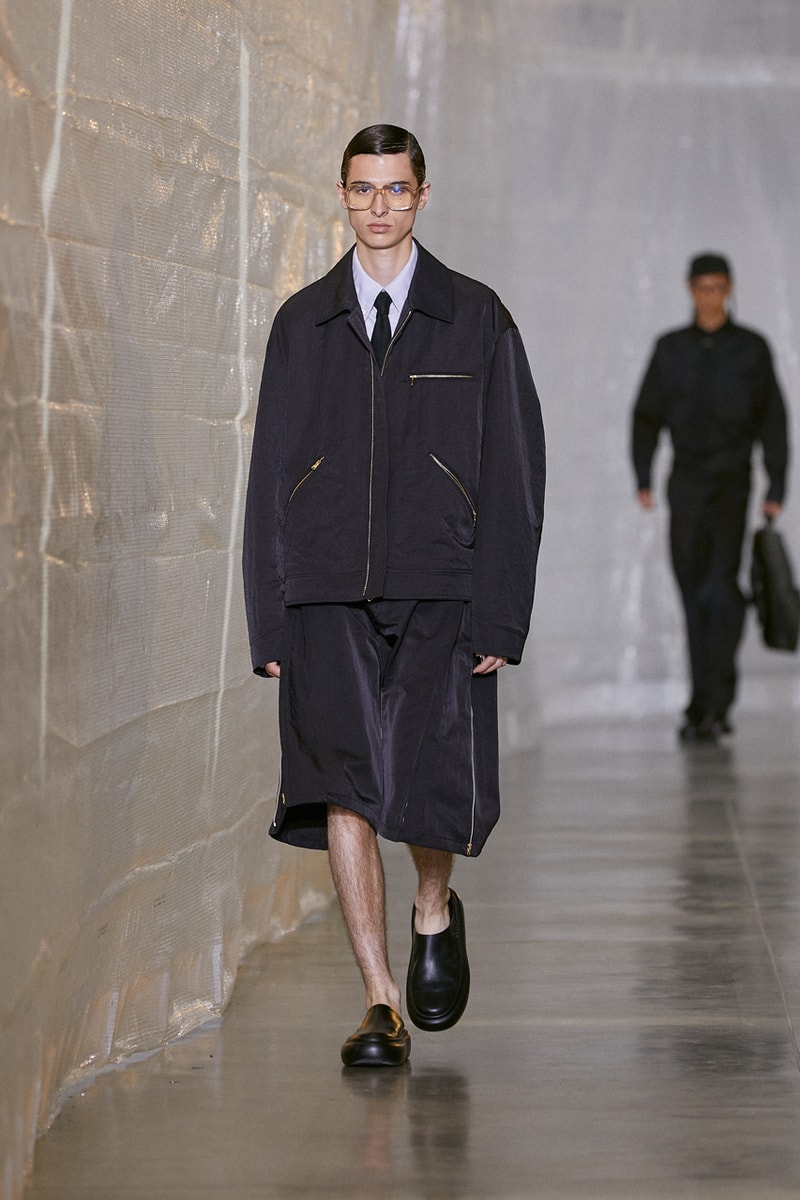 SOLID HOMME SS24 Examines the Evolution of Uniforms Fashion Paris Fashion Week 