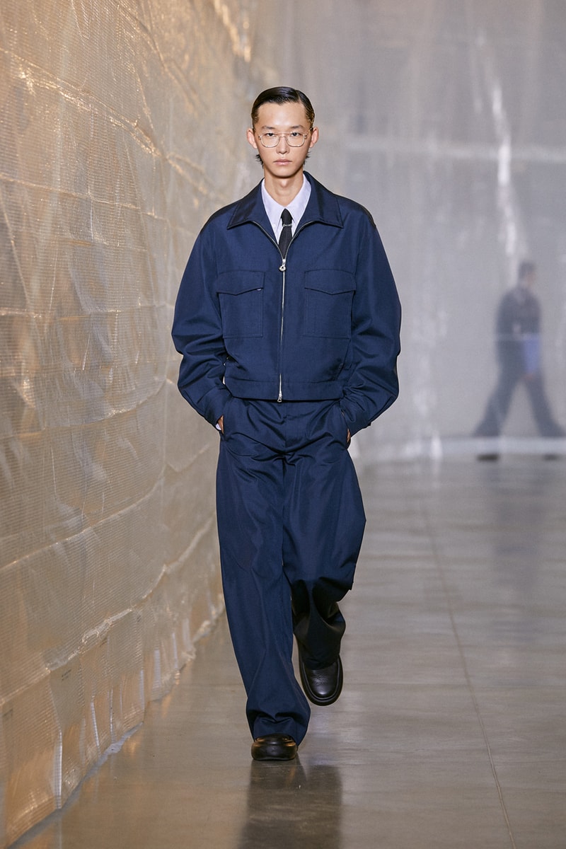 SOLID HOMME SS24 Examines the Evolution of Uniforms Fashion Paris Fashion Week 