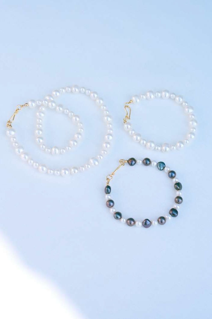 A Sinner in Pearls New London Jewelry Brand Men in Pearl Necklaces Bracelets Earrings Drops