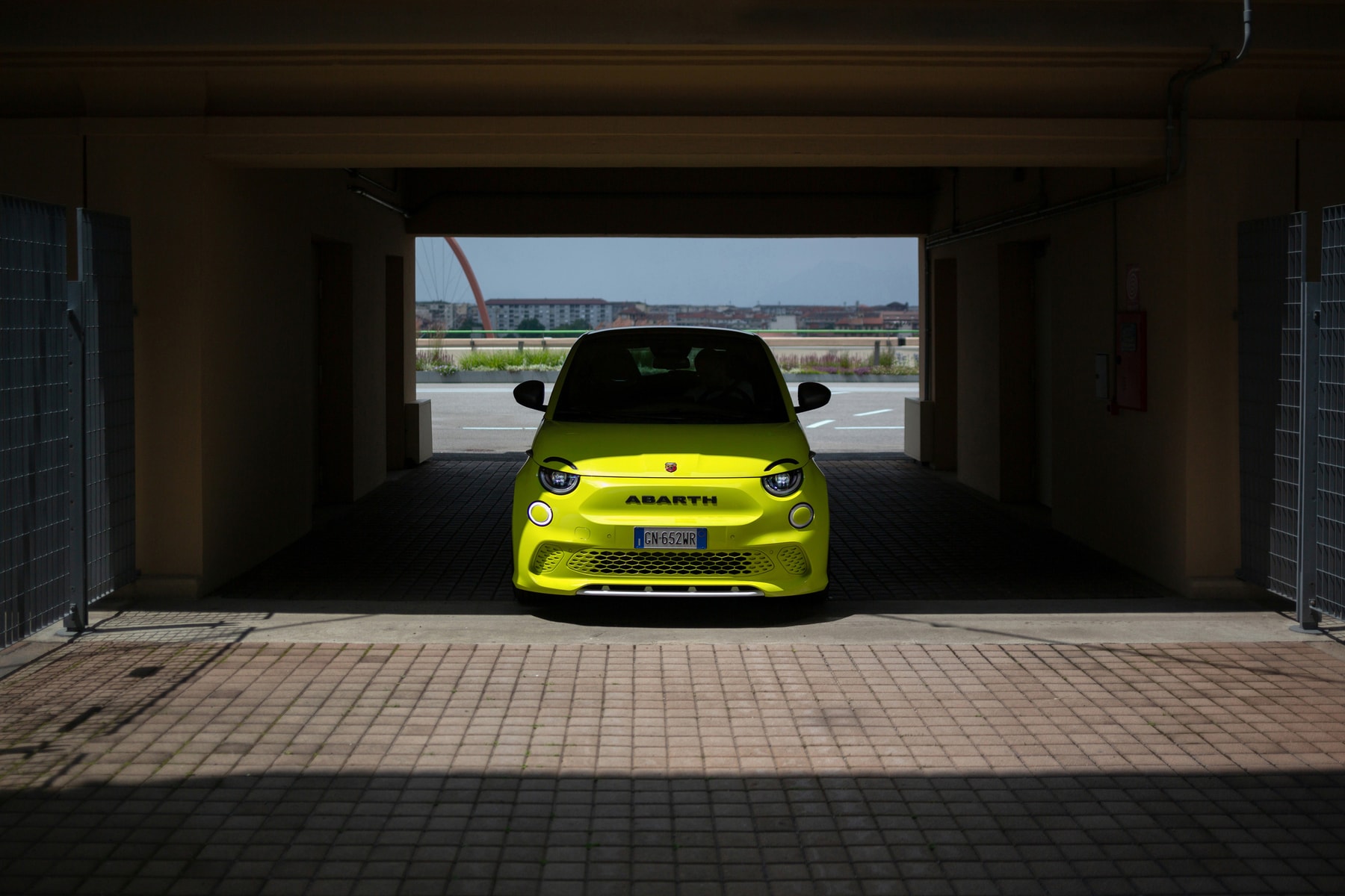 abarth 500e turismo test drive electric fiat turin italy sound generator acid green scorpion sports allow wheels interiors 