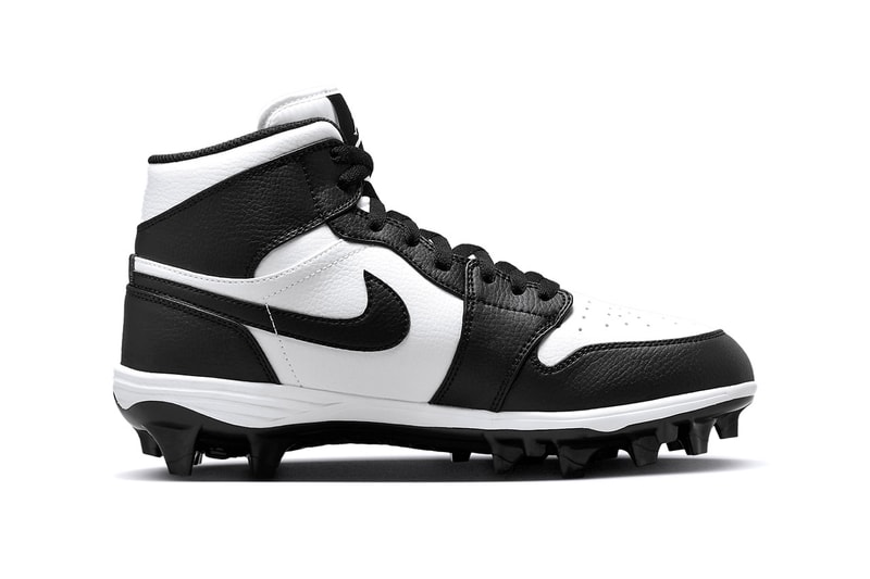 Jordan Brand Air Jordan 1 TD Panda Football Cleats Sports Dunk Low Mid-Top Sneakers Trainers Swoosh Just Do It 