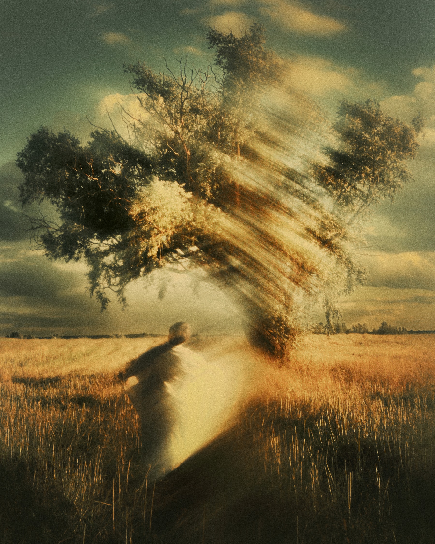 Aleksandr Babarikin wrapped nil abstract photography through the lens feature