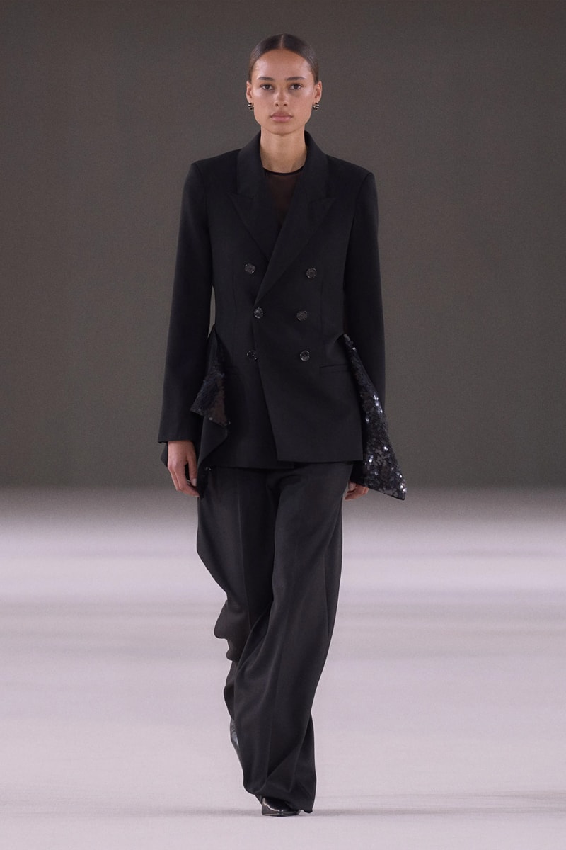 AMI Spring Summer 2024 Paris Fashion Week runway show Alexandre Mattiussi menswear womenswear