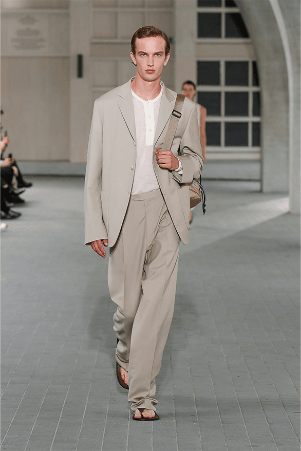 AURALEE Spring Summer 2024 Paris Fashion Week runway show menswear new balance