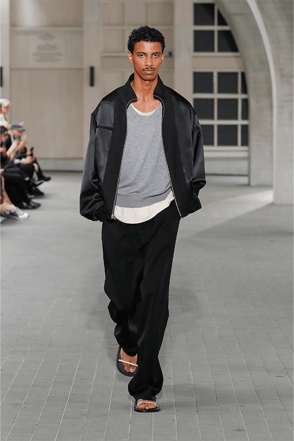 AURALEE Spring Summer 2024 Paris Fashion Week runway show menswear new balance