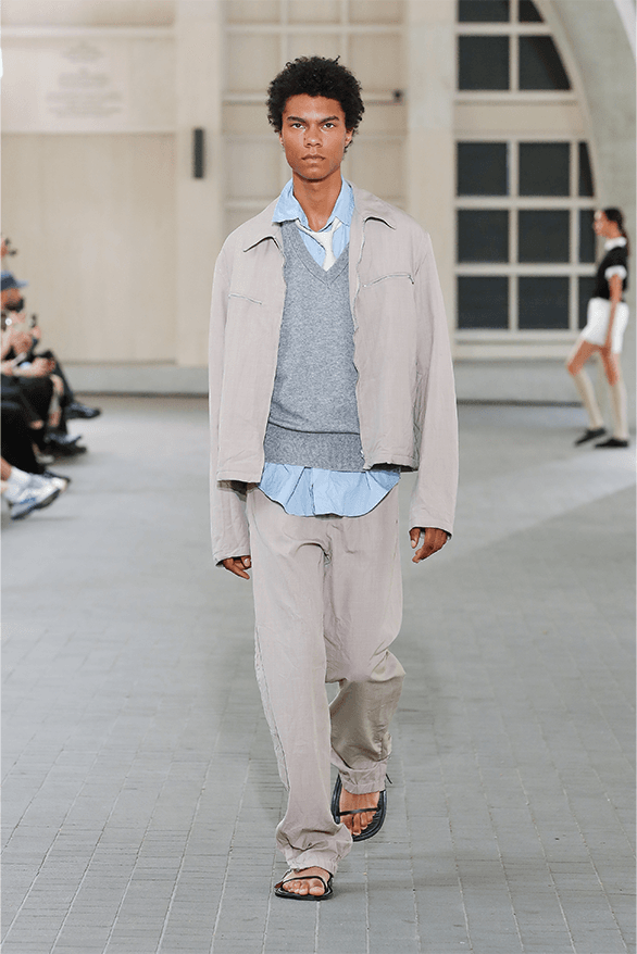 AURALEE Spring Summer 2024 Paris Fashion Week runway show menswear new balance