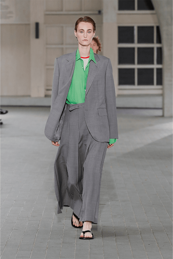 AURALEE Spring Summer 2024 Paris Fashion Week runway show menswear new balance