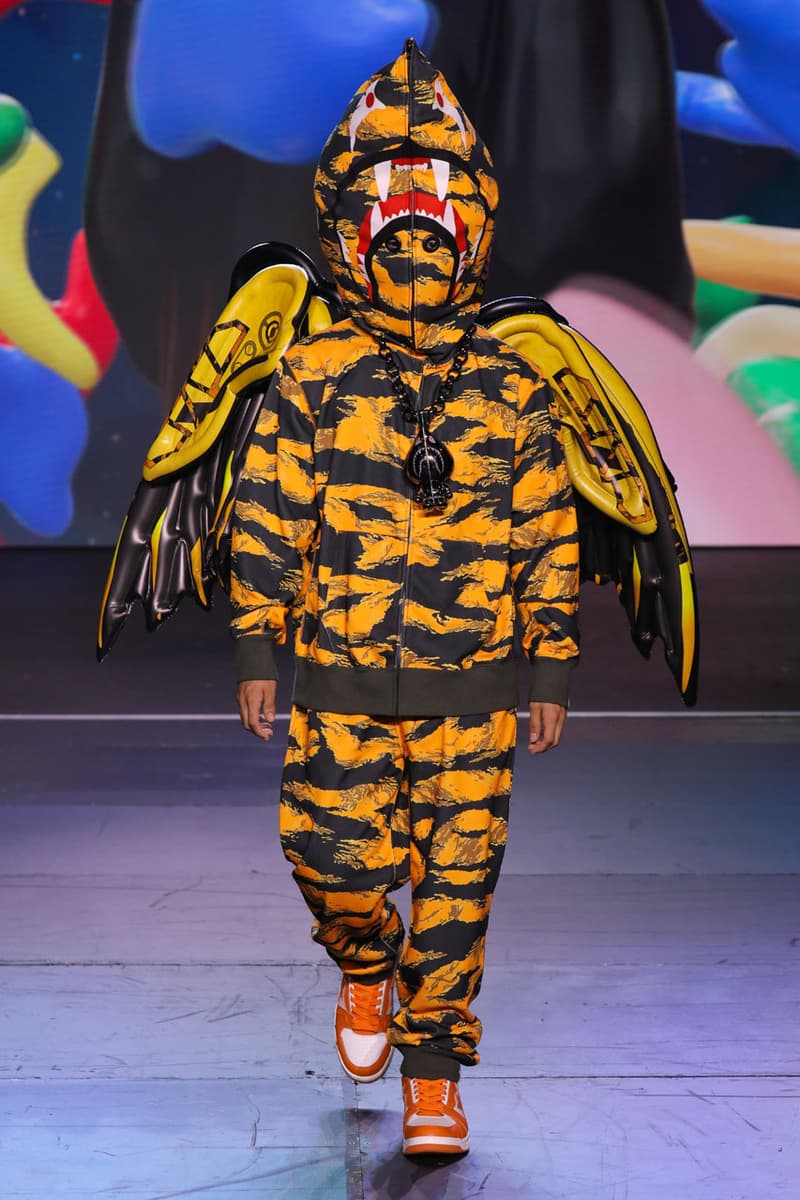 BAPE HEADS SHOW Fall/Winter 2023 Collection Runway Streetwear Images 