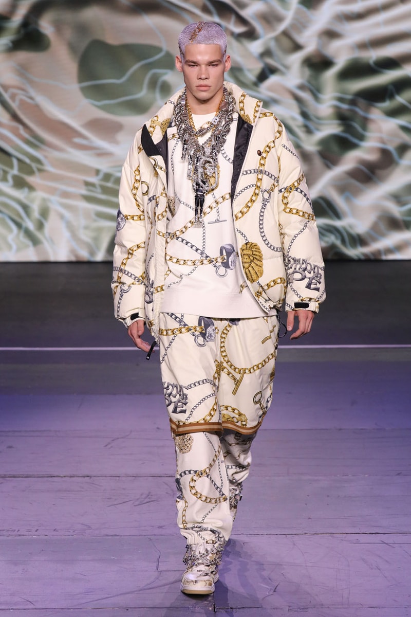 BAPE HEADS SHOW Fall/Winter 2023 Collection Runway Streetwear Images 