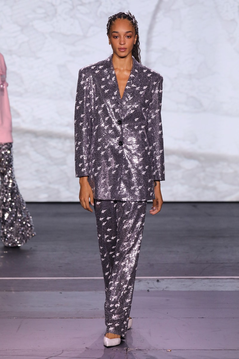 BAPE HEADS SHOW Fall/Winter 2023 Collection Runway Streetwear Images