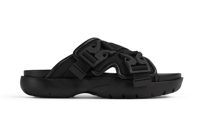 Strap Into Bottega Veneta's Summer-Ready Snap Slide Sandal