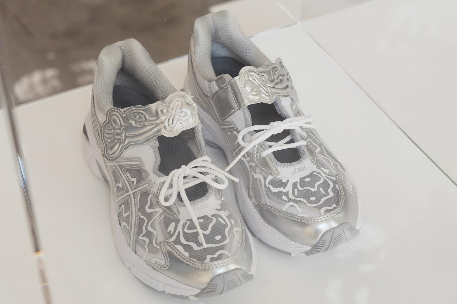 Cecilie Bahnsen ASICS Sportstyle Collaboration Mary Jane Sneaker Drops Paris Fashion Week Spring Summer 2024 SS24