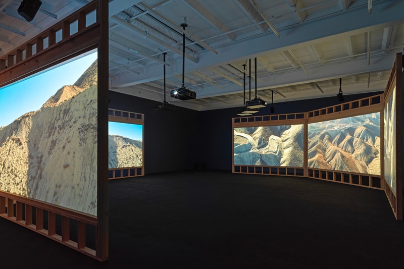 Doug Aitken HOWL Exhibition Galerie Eva Presenhuber