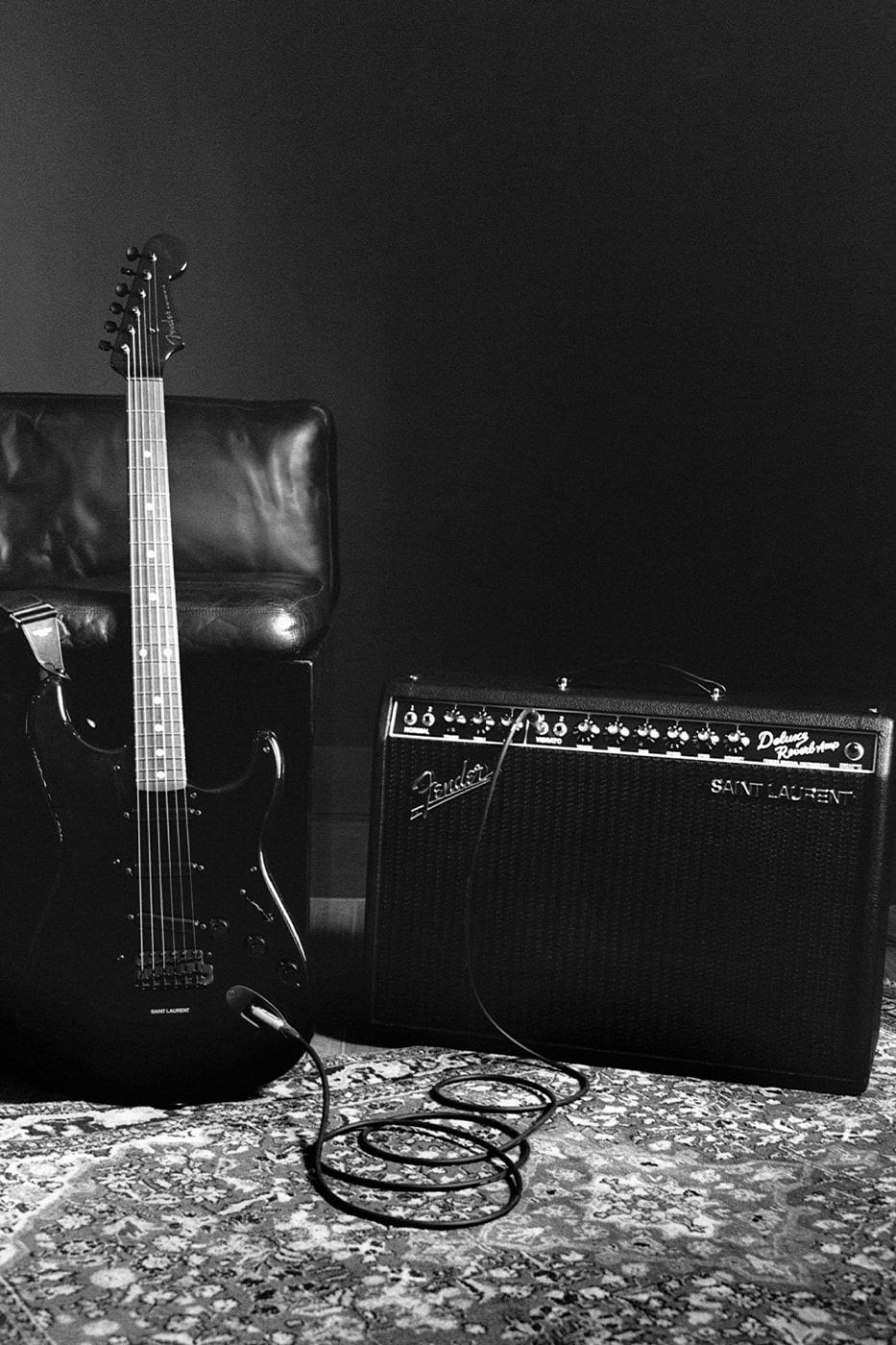 Fender Yves Saint Laurent YSL Stratocaster Guitar Amplifier Celluloid Picks 