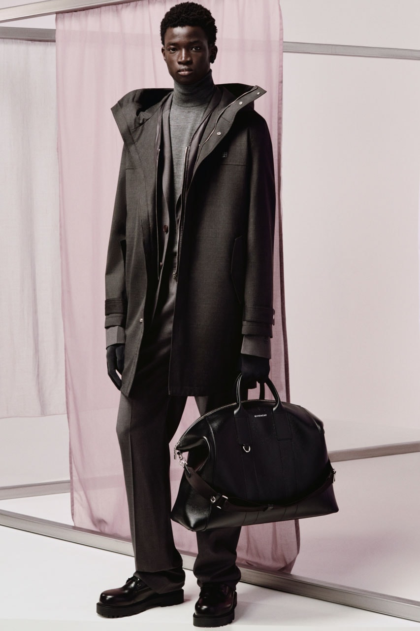 Givenchy﻿﻿﻿﻿﻿﻿ For Men - Luxury Fashion - Domaine-pignadaShops Canada