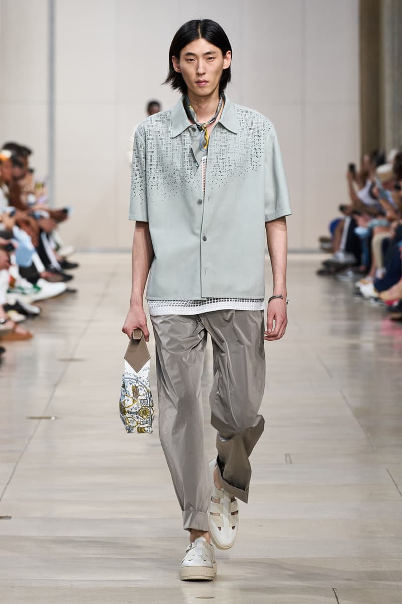 Hermès Spring Summer 2024 Paris Fashion Week Runway Show SS24 Véronique Nichanian Menswear Birkin Bags 