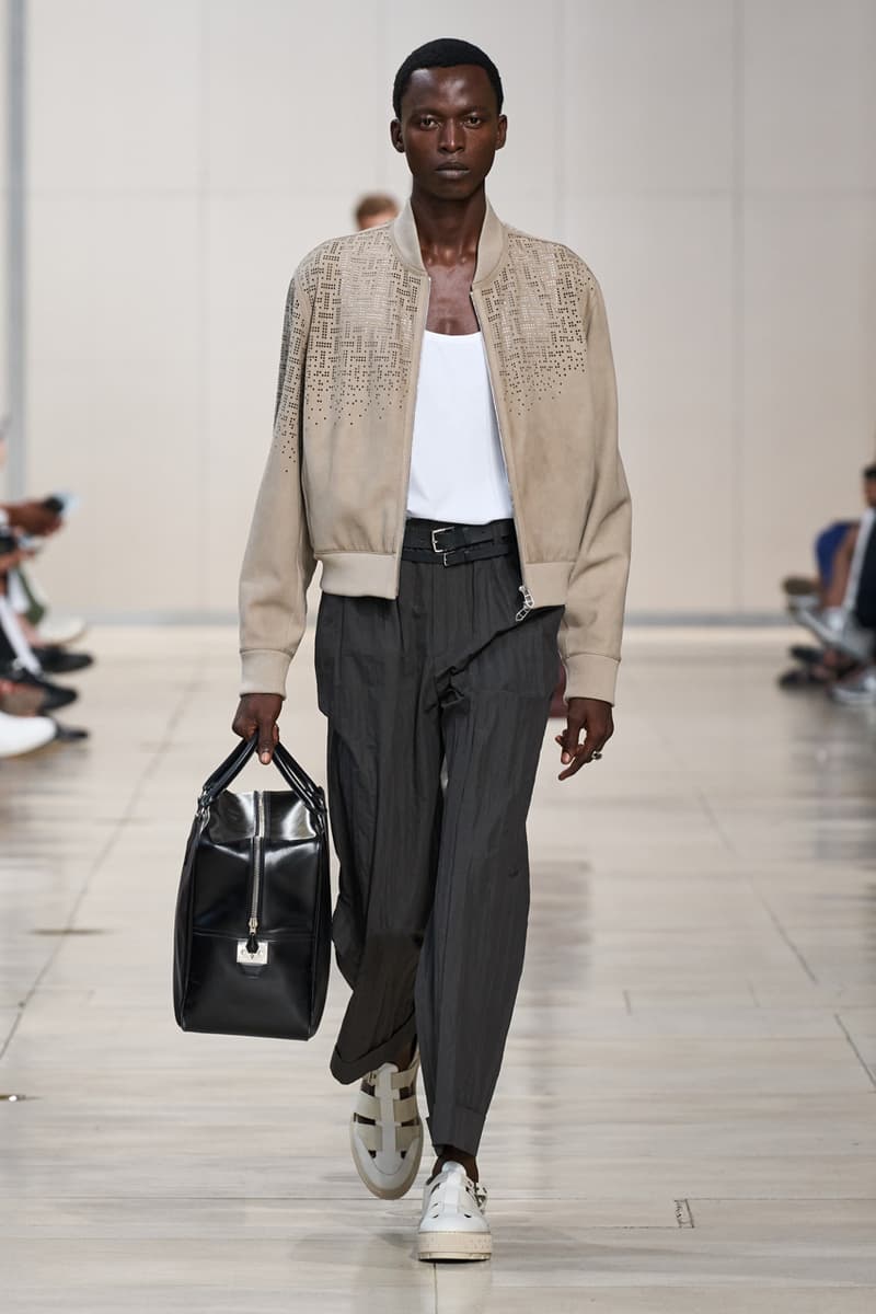 Hermès Spring Summer 2024 Paris Fashion Week Runway Show SS24 Véronique Nichanian Menswear Birkin Bags 