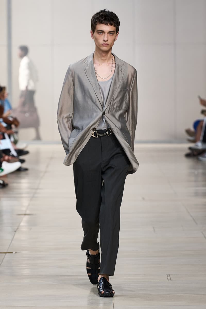 Hermès Spring Summer 2024 Paris Fashion Week Runway Show SS24 Véronique Nichanian Menswear Birkin Bags 