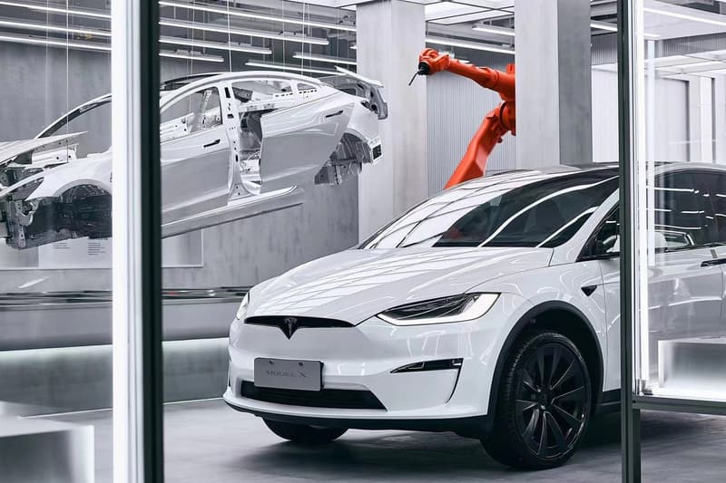 Tesla China First Giga Laboratory Lab Chengdu Shanghai EV 45 seconds shanghai factory 3 retail model store exhibition