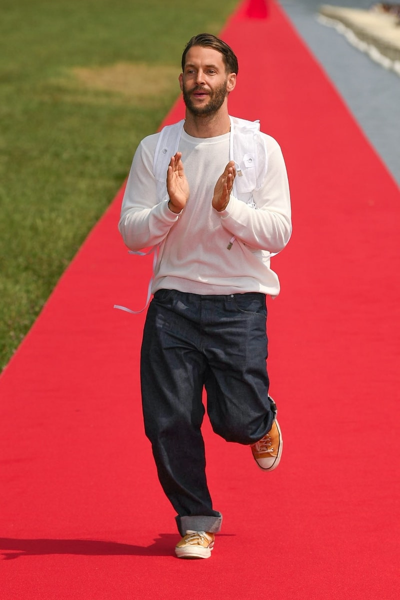Jacquemus Fall 2023 Palace of Versailles King Louis XIV Runway Show Paris Fashion Week Simon Porte Jacquemus Gigi Hadid Kendal Jenner LE CHOUCHOU