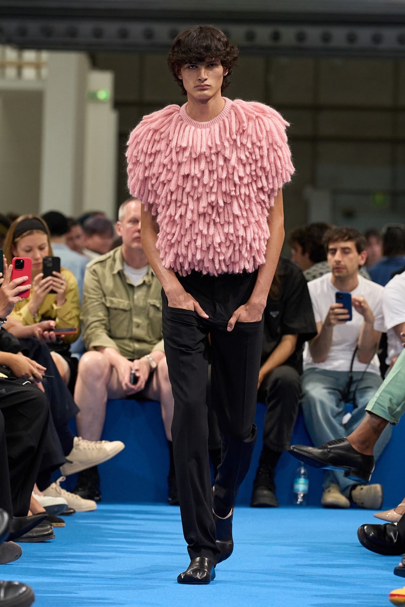 JW Anderson Spring/Summer 2024 Collection Runway Milan Fashion Week SS24 Jonathan Anderson Review