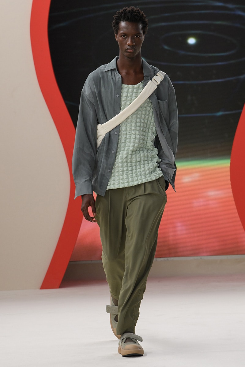 Li-Ning Spring/Summer 2024 Collection Paris Fashion Week Runway