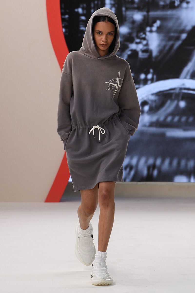 Li-Ning Spring/Summer 2024 Collection Paris Fashion Week Runway