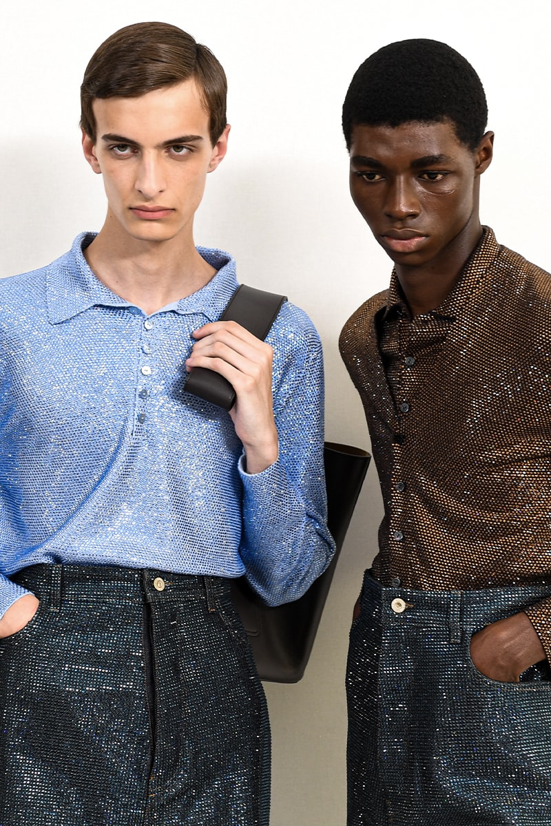 Loewe SS24 Dazzles With Glitter jonathan anderson jw anderson glitter boys glamour glam runway catwalk paris fashion week spring/summer 2024 pfw