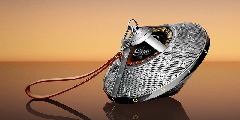 Louis Vuitton Horizon Speaker in Silver - Vimarsana News