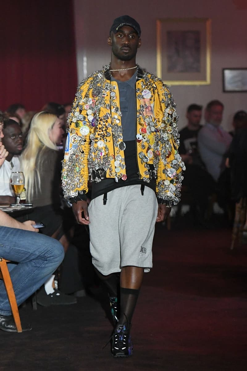 Martine Rose Spring/Summer 2024 London Fashion Week Runway Show Review Nike MR4 Shox Closer Look 