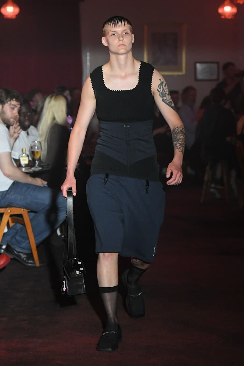 Martine Rose Spring/Summer 2024 London Fashion Week Runway Show Review Nike MR4 Shox Closer Look 