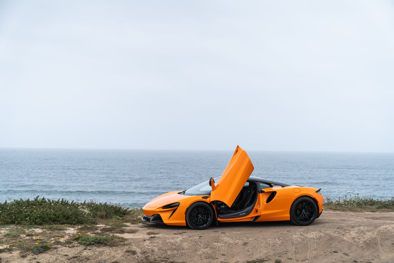 Test Drive: McLaren Artura Is an Everyday Supercar GT 570S 720S