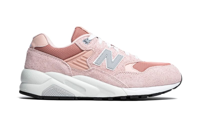 New Balance 580 Surfaces in "Sakura" Hues