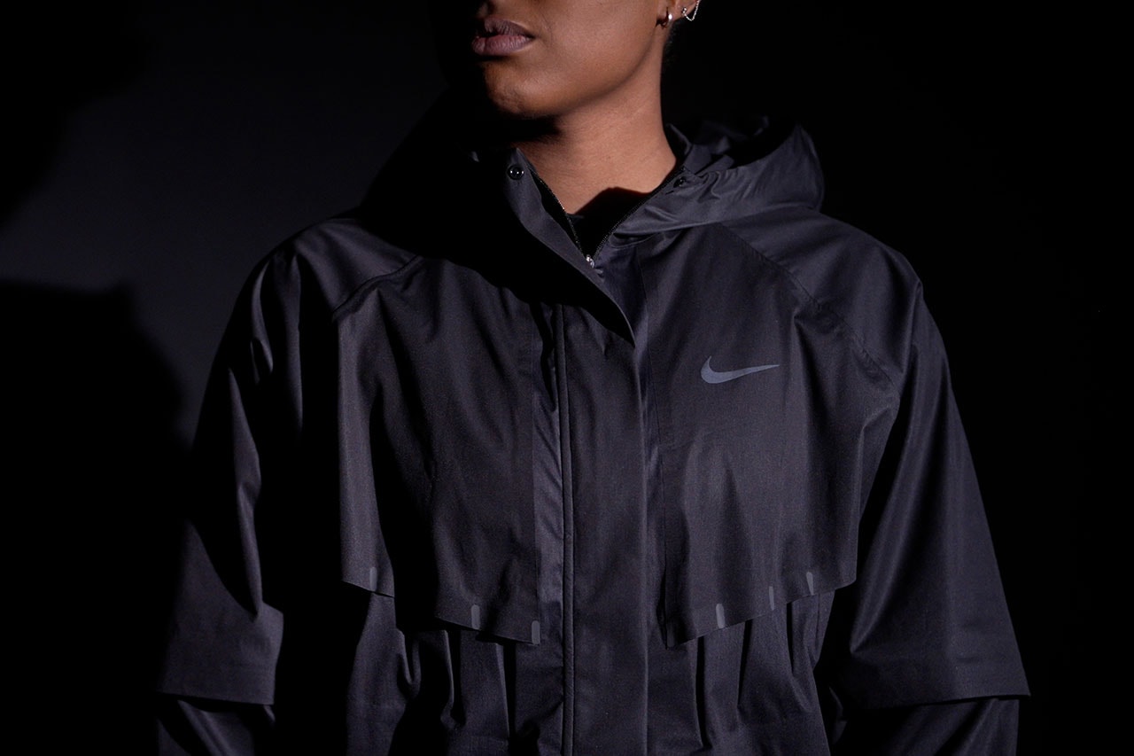 Nike Running Division Aerogami Women's Storm-FIT ADV Jacket