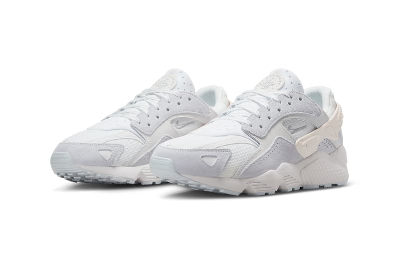 Nike Air Huarache Runner Anthracite DZ3306-002 Release triple white date info store list buying guide photos price DZ3306-100